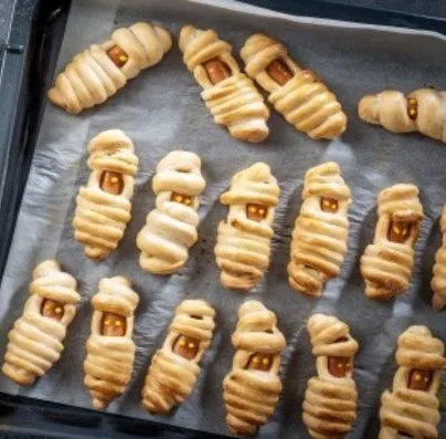 Huel Sausage mummies
