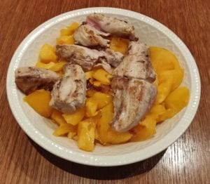 Real tuna with tomato