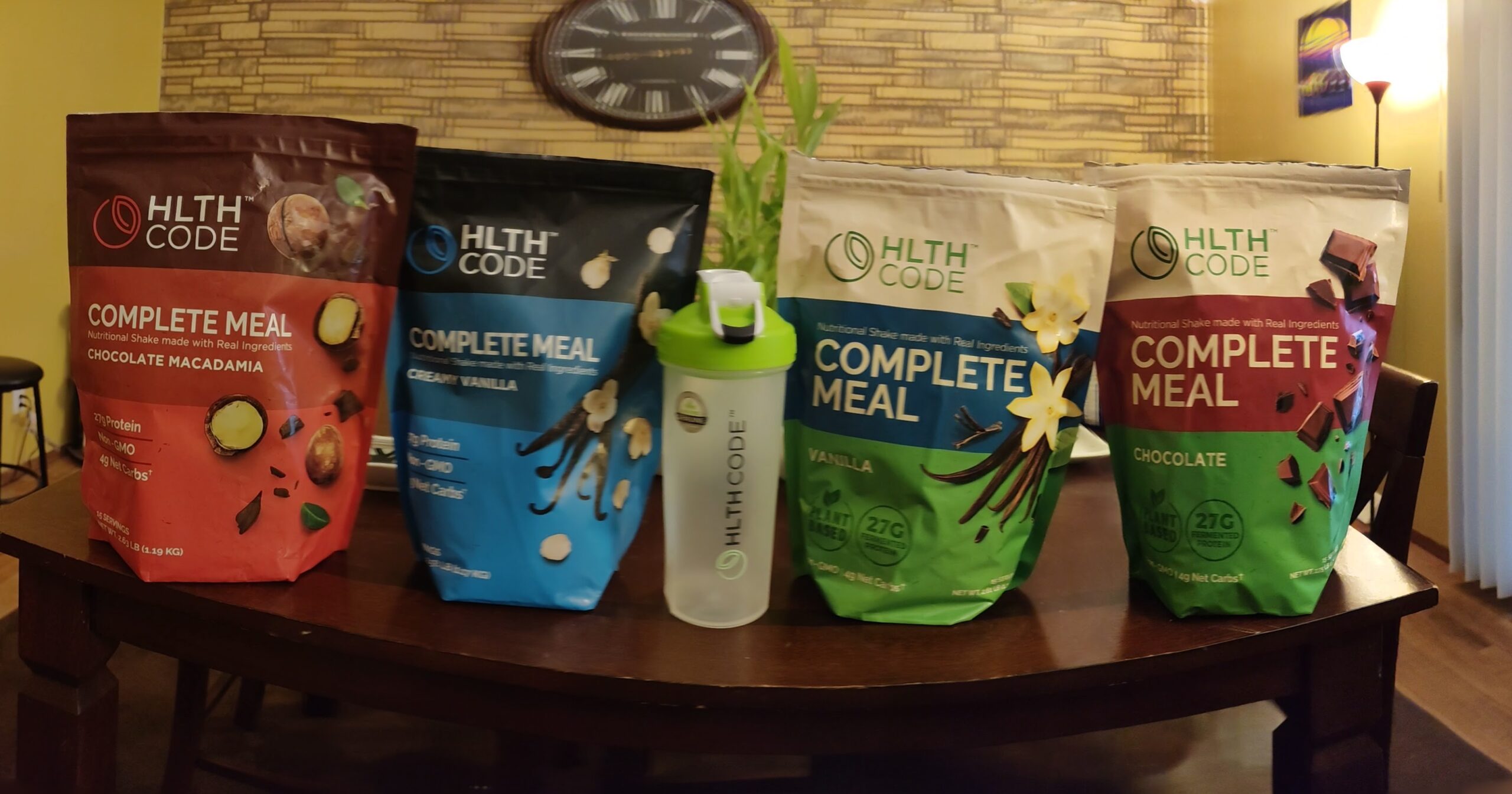 HLTH meal replacement shakes